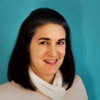 Renee Ives's Instagram, Twitter & Facebook