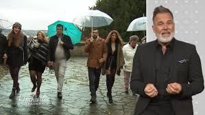 Natürlich gibt es feiern mit über 100 gästen, aber viele paare ziehen es vor, in kleinem kreis zu feiern. 4 Hochzeiten Und Eine Traumreise Der Schlagabtausch Im Grossen Finale