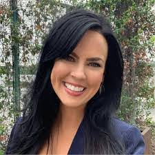 Shonda Wade's Instagram, Twitter & Facebook