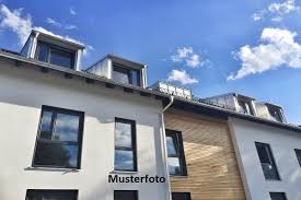 Du willst eine neue wohnung in mülheim an der ruhr mieten? Mulheim Styrum Gepflegte 3 Zimmer Dg Wohnung Mit Balkon Ca 90 M Spitzboden Nutzflache Mulheim An Der Ruhr