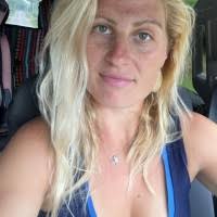 10+ "Joanna Pickering" profiles