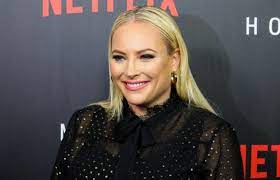 Meghan Mccain Entra Para O Daily Mail Como Colunista Online Gente Famosa