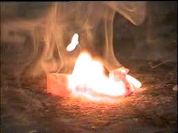 Pour the liquid into bottles for the stoker avoiding odors. Demonstrations Burning Phosphorus