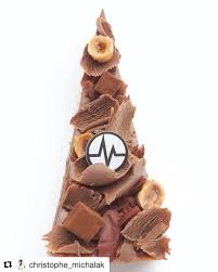 Repost Christophe Michalak Get Repost La Tarte K Gianduja Croustillant Amande Biscuit Archi M Christophe Michalak Patisserie Christophe Michalak Michalak
