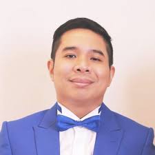 I'm excited to share that after 5 rewarding months at ING as a Senior  Credit Analyst, I've transitioned into the role of Credit Portfolio  Manager!