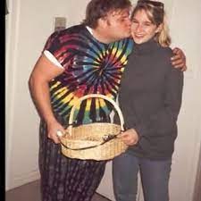 He was known for his loud, energetic comedic style, and was a member of chicag. Here Are 27 Facts About Chris Farley That Will Make You Look At Him Much Differently Buzz Nick