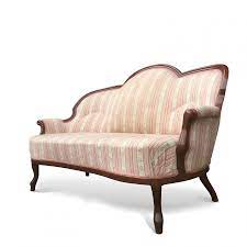 205cm breit, 102 hoch und 63cm tief. Sofa Antik Spaetbiedermeier Sitzbank