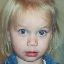 Ava Barnett (@avarbarnett)