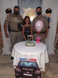 Formigueiro Menina De 11 Anos Que Deseja Ser Policial Militar Recebe Surpresa No Seu Aniversario Claudemir Pereira