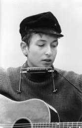How many hats, Bob Dylan?