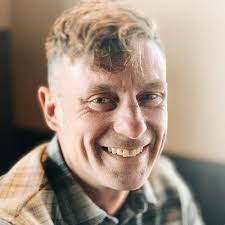 Keith Simon's Instagram, Twitter & Facebook