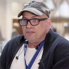 HIV, Social Media and the Valley of the Trolls