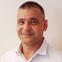 Meredith Bergeron's Instagram, Twitter & Facebook