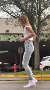 Sep 06, 2006 · how old is ava majury? Ava Majury Hit By A Car 10 4 2020