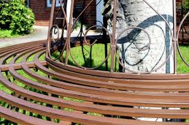 If your tree has roots that are exposed (like my tree) or the ground is uneven (like my ground) once you finish assembling your bench, you can either leave it unfinished or finish it with a clear coat. Round Bench Made Of Metal Bench 120749 Tree Bench Seat Garden Bench D 160cm H 84cm Dandibo Ambiente