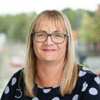 Eleanor Morrissey's Instagram, Twitter & Facebook