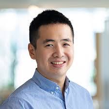 Justin To's Instagram, Twitter & Facebook