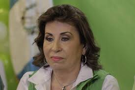 TSE CONFIRMA A SANDRA TORRES COMO SECRETARIA GENERAL DE LA UNE El Tribunal  Supremo Electoral rechazó en definitiva la apelación de Óscar Argueta,  secretario general adjunto I, de la Unidad Nacional de