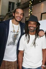 There yannick made his debut in tennis and soon showed an amazing talent that eventually brought him to the french tennis. Fame Must Run In The Family Surprising Celebs With Famous Parents Yannick Noah Joakim Noah Celebs