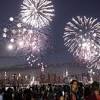 Fuegos artificiales y alcohol en todos lados. 1