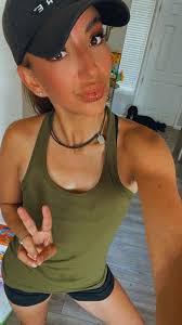 Consistent healthy eating habits for mental clarity