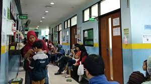 Pengunjung rsud terus banyak, sehingga kami ia mengatakan, rsud kota bekasi melayani semua pasien berbagai pemegang jaminan kesehatan. Bpjs Telat Bayar Klaim Rs Di Medan Ini Cicil Gaji Karyawannya Bisnis Tempo Co