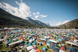 Mal in gampel und begeistert von der stimmung, den leuten und organisation auf dem gelände selber. Open Air Gampel In Der Schweiz 2021