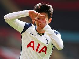 Born 8 july 1992) is a south korean professional footballer who plays as a forward for premier league club tottenham hotspur and captains the south korea national team. Son Heung Min Drives Tottenham To The Top Of South Korean Popularity Stakes Football Gulf News