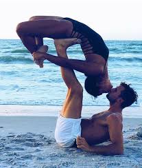 Spasterfield Follow Us On Instagram For More Hearty N Healthy Or Visit Www Spasterfield Com For More Wom Yoga Photography Partner Yoga Couples Yoga Poses