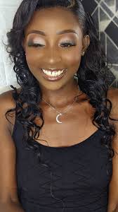 Hi! Could you recommend any makeup artist? Thank you in advance ☺️