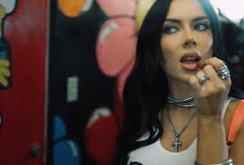 Kaeyra zapowiada "Kiss Kiss". Po złotym "Sour" czas na nowy hit?