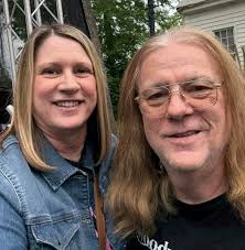 Puttshack in Dallas is a fun experience