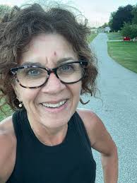 Hello great people, I have some questions that i hope someone can answer. I  have always been playing sports until 2013 i gained some weight and every  time i try to run