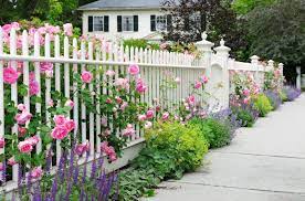 Maybe you would like to learn more about one of these? 40 Beautiful Garden Fence Ideas Fence Landscaping Garden Fence Garden Fencing