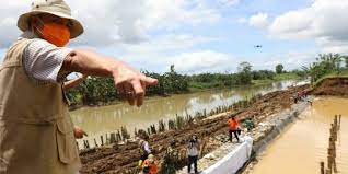 Siapa sangka ganjar pranowo punya hobi mendaki gunung dan berkemah saat ia masih kuliah. Sempat Bikin Ganjar Pranowo Terkejut Ternyata Ini Penyebab Banjir Di Kebumen Merdeka Com