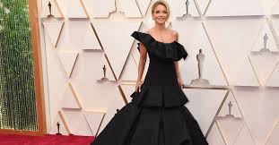 As of 2021, kelly ripa's net worth is $100 million. Here S Everything We Know About Kelly Ripa S Shocking Annual Salary