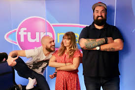 Écouter radio en ligne gratuitement et en direct sur l'internet. Vacher Sur Fun Radio Je Ne Veux Pas Etre L Animateur Qui Joue A L Animateur
