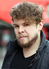 Tom Doonan's Instagram, Twitter & Facebook