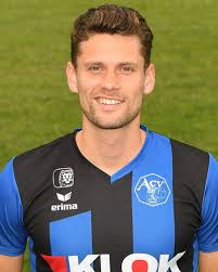 Mees Gootjes » Bilanz unter Schiedsrichter Bernie Raymond Blom