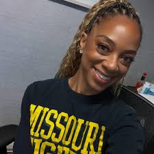 Love you and your big forehead nischelle