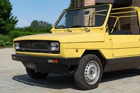 Image result for Giallo Polonia 1980 Truck