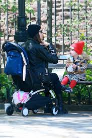 Irina shayk was spotted back out in new york city on thursday, looking stylish in a black jumpsuit that showed off her bra. Irina Shayk Seen Out With Her Daughter In New York 01 Gotceleb