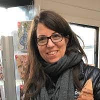 Jennifer Derry's Instagram, Twitter & Facebook