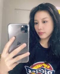 Vicky Low Wiki, Biography, Age, Gallery, Spouse and more