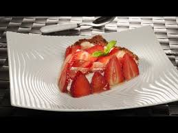 Hoy casualmente estamos viendo un programa culinario de la sexta, el programa es cocina con bruno oteiza, un chef que ya conocimos cuando nos mostraba sus recetas en el programa televisivo a tu lado de tele 5. Tarta De Cuajada Y Fresas Cocina Con Bruno Oteiza Youtube