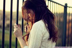 Woman wearing sweater and black pants. Broken Heart Alone Sad Pics Girls Images Slike