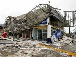 El feroz huracán tocó tierra en méxico y pone a prueba el amplio plan de prevención. Hurricane Wilma 2005 Damage In Cancun Youtube