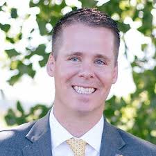 Left of Bang: How the Marine Corps' Combat Hunter Program Can Save Your  Life : Van Horne, Patrick, Riley, Jason A., Coyne, Shawn, Pressfield,  Steven: Amazon.co.uk: Books