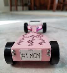 This car is an exceptional design with strong materials you will delight to use it. Girly Pinewood Derby Car Designs