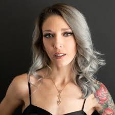 PHOTOGRAPHY BY MELISSA NAPOLI